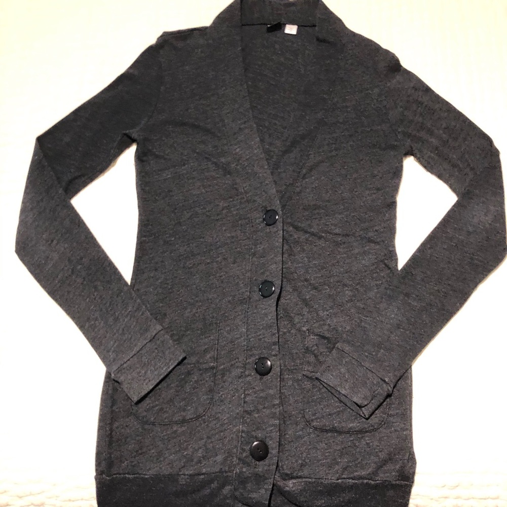 BDG  long gray light sweater